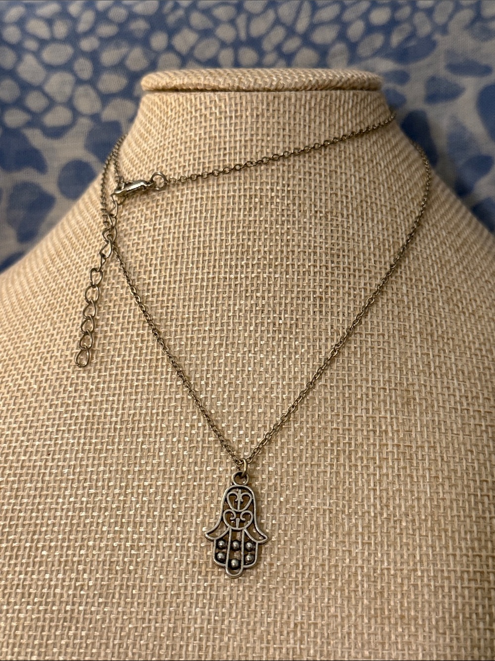 Silver Hamsa Hand Pendant Necklace - Delicate Everyday Layering